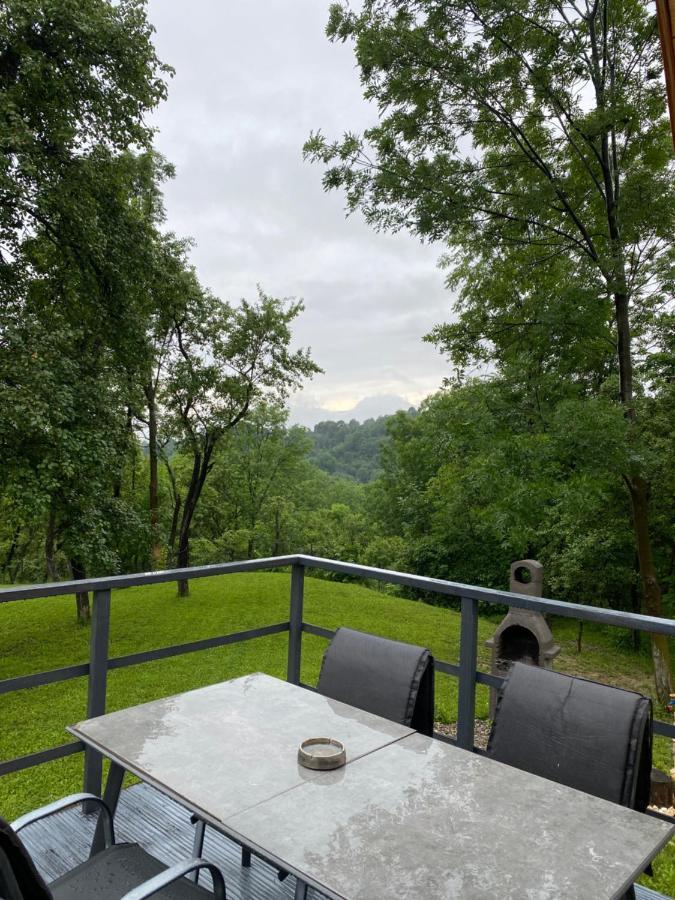 Villa Casutele Din Poienita Comarnic Esterno foto