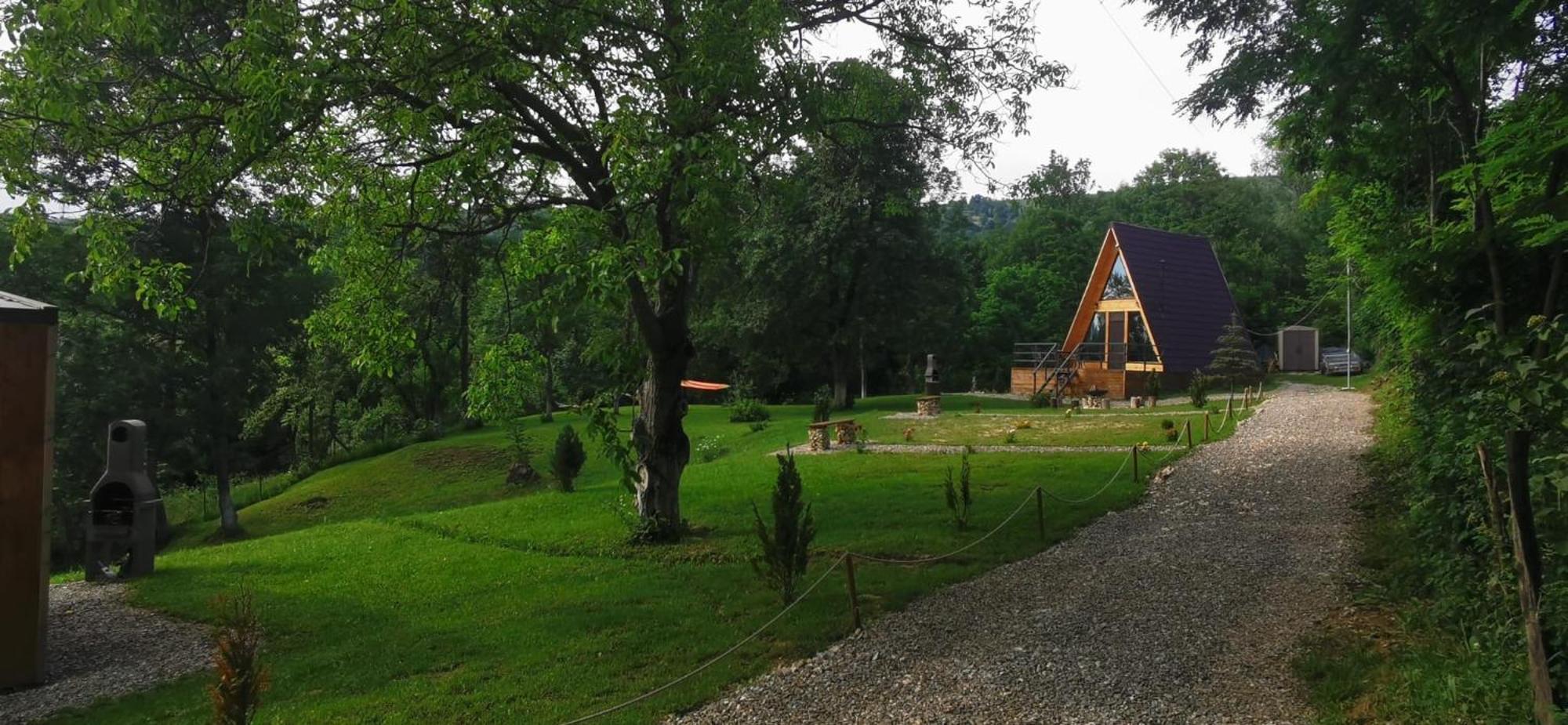 Villa Casutele Din Poienita Comarnic Esterno foto