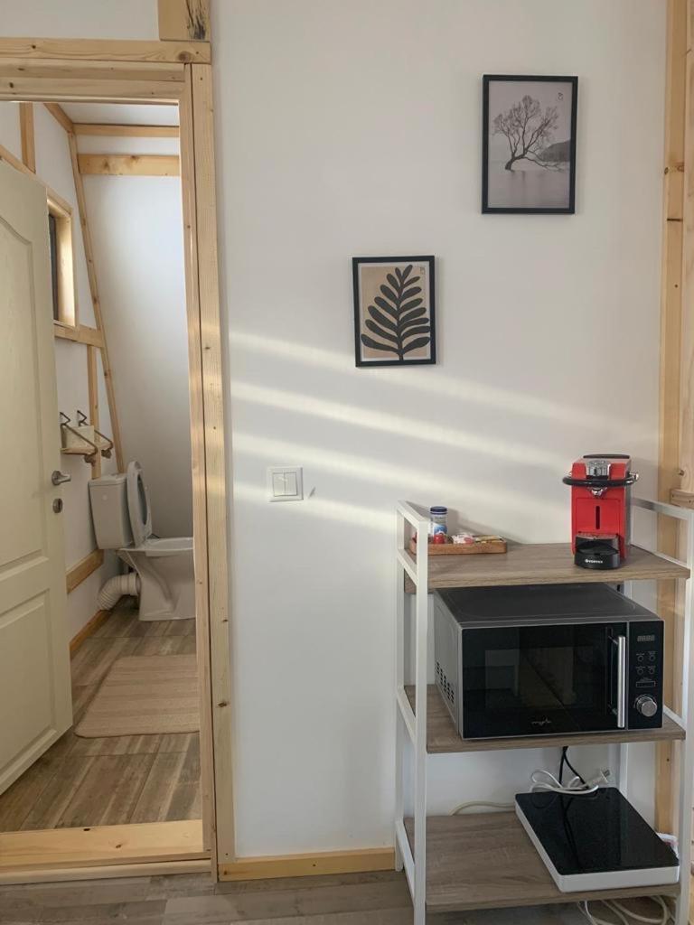 Villa Casutele Din Poienita Comarnic Esterno foto
